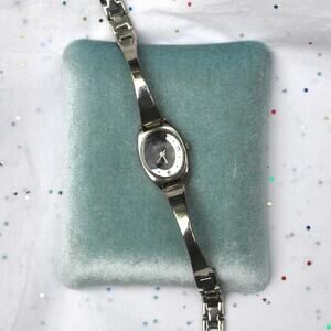 Vintage 1990s Authentic Gucci Silver Bubble Watch
